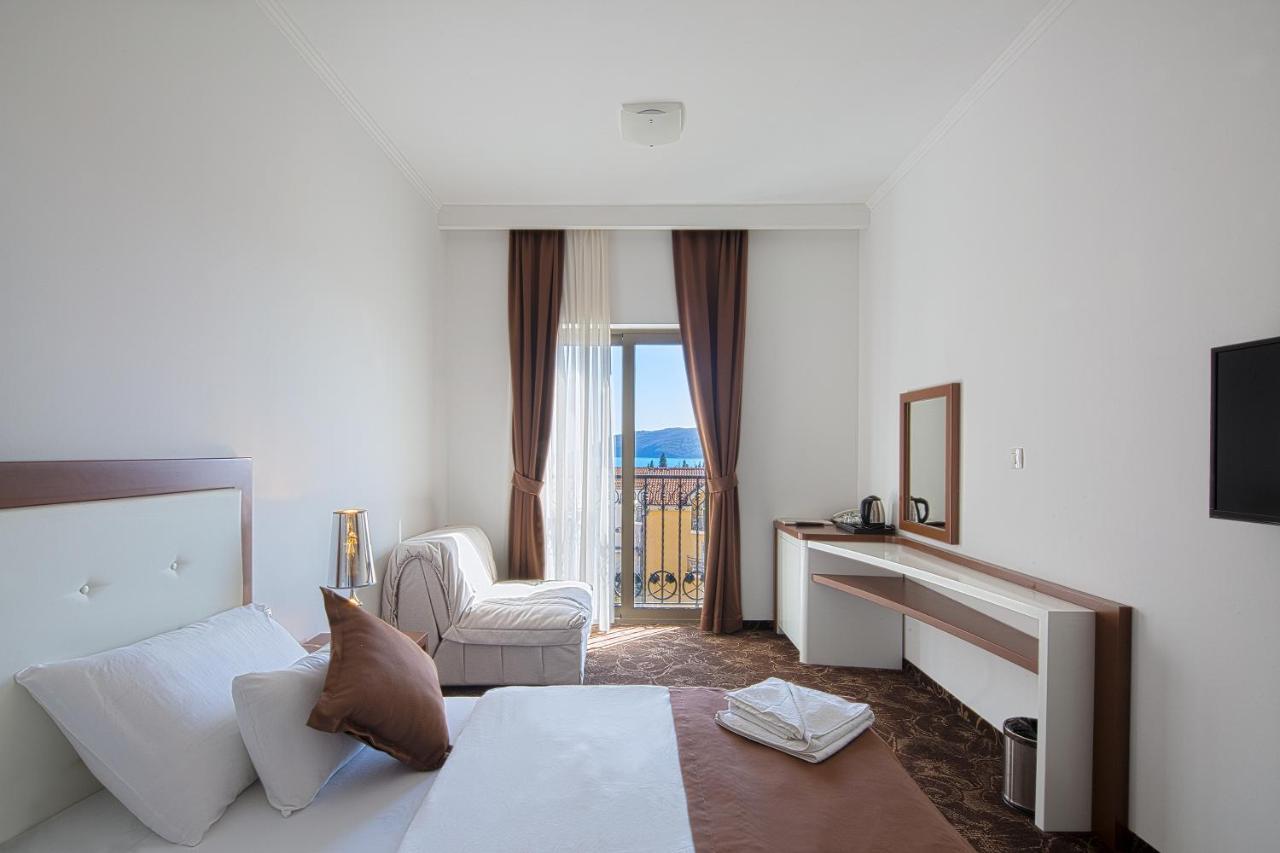 Hotel Pozzo Budva Eksteriør bilde