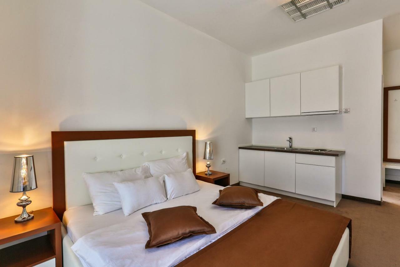 Hotel Pozzo Budva Eksteriør bilde